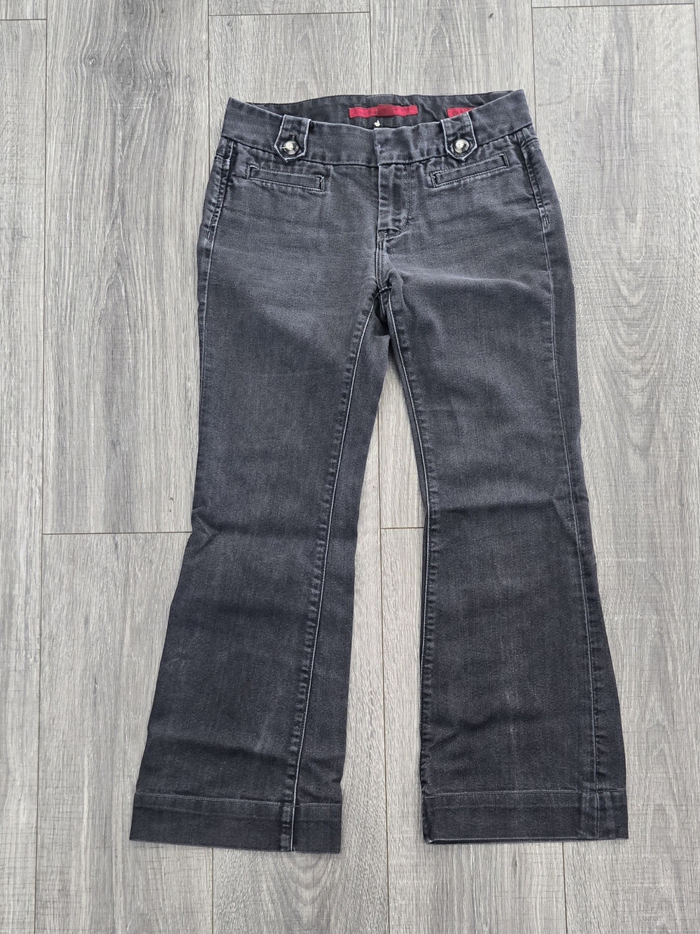 Banana Republic Limited Edition Black Flare Jeans Women’s 25 Low Rise Denim.